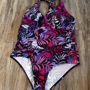 Eddie Bauer Women's One Piece - Pink and Purple Leaf Pattern